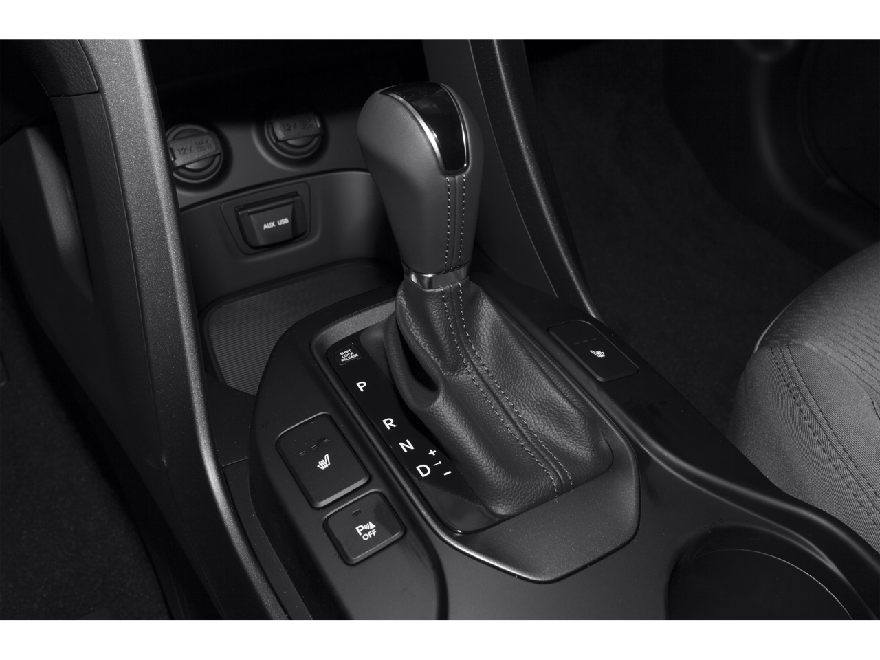 2015 Hyundai SANTA FE SPORT Base