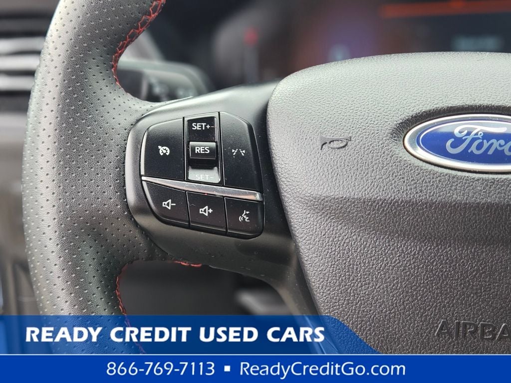 2025 Ford Escape ST-Line Select