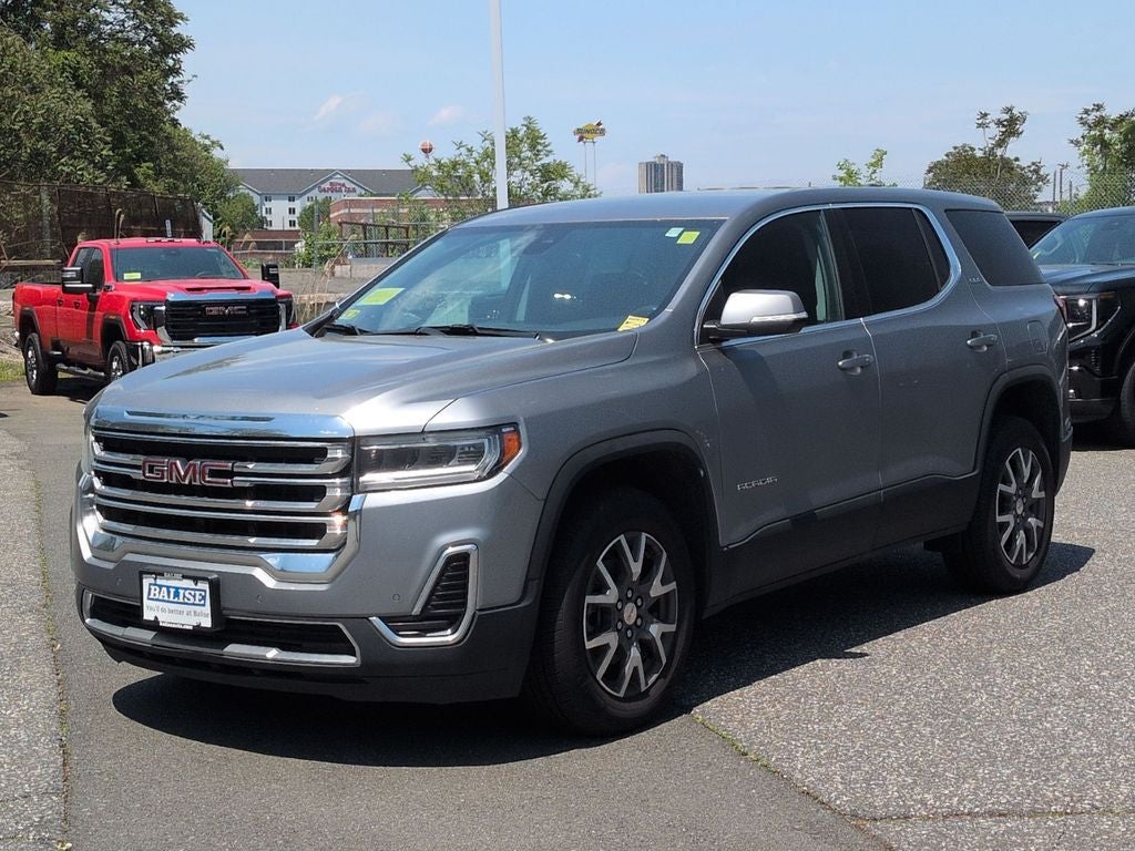 2023 GMC Acadia SLE