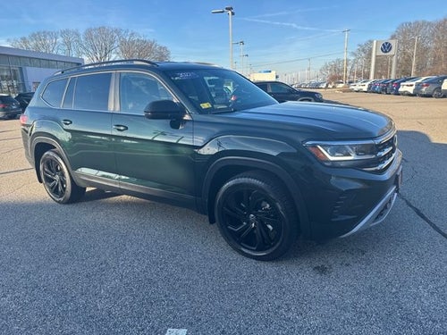 2022 Volkswagen Atlas 3.6L V6 SE w/Technology