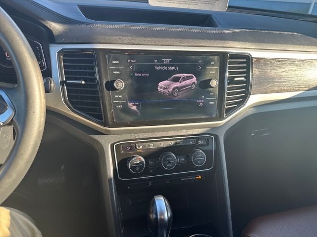 2022 Volkswagen Atlas 3.6L V6 SE w/Technology