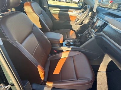 2022 Volkswagen Atlas 3.6L V6 SE w/Technology