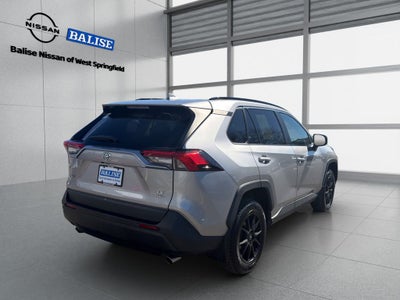 2019 Toyota RAV4 LE