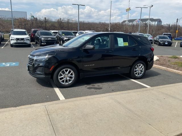 2023 Chevrolet Equinox LS