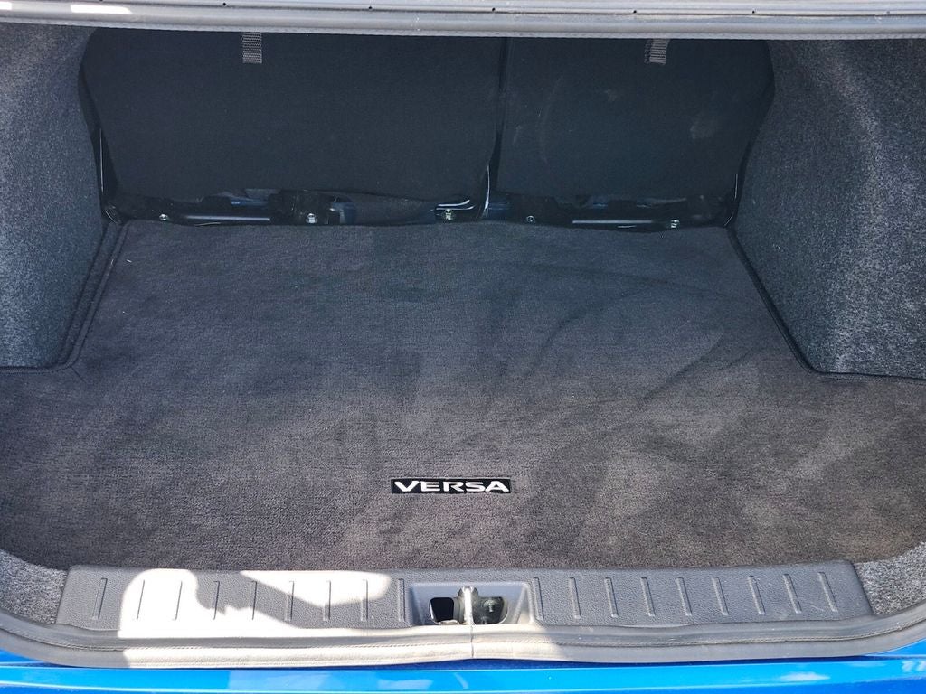 2024 Nissan Versa 1.6 SR