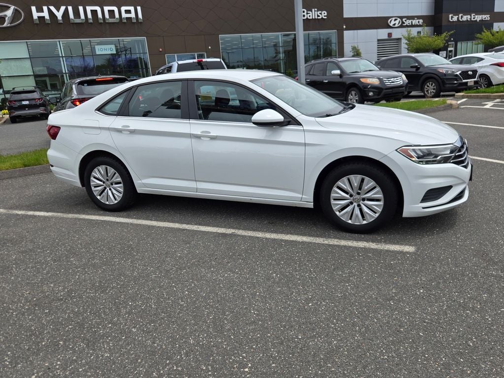 2019 Volkswagen Jetta Base