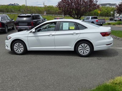 2019 Volkswagen Jetta Base
