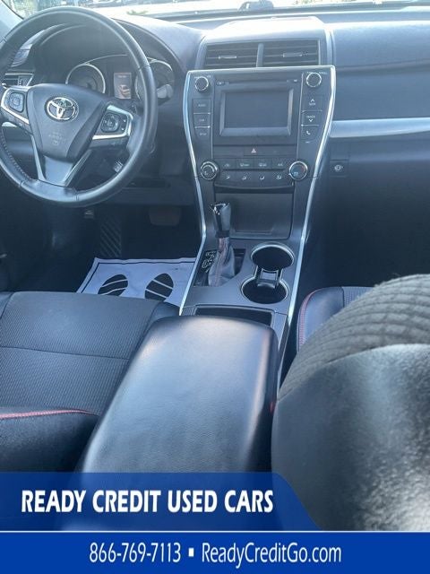 2017 Toyota Camry SE