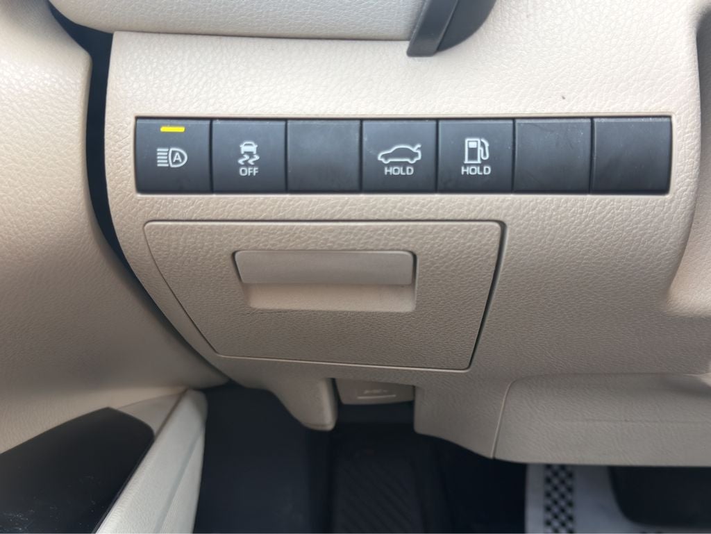 2020 Toyota Camry XLE