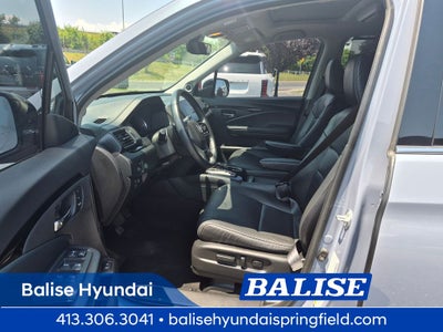 2022 Honda Pilot Touring 7 Passenger