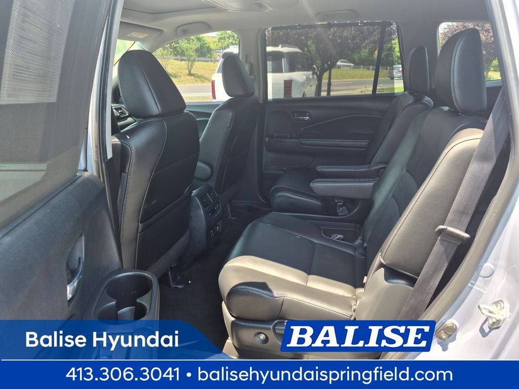 2022 Honda Pilot Touring 7 Passenger