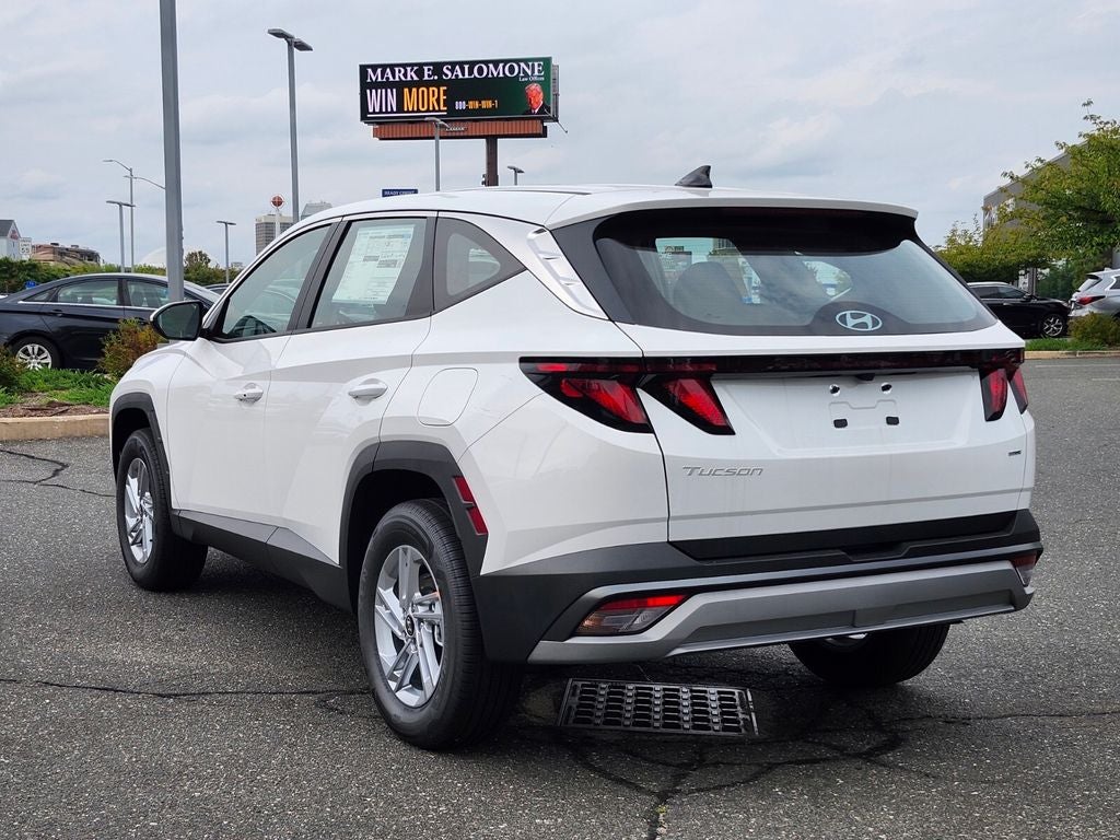 2026 Hyundai TUCSON SE