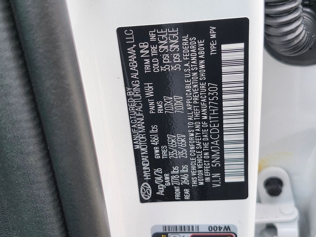 2026 Hyundai TUCSON SE