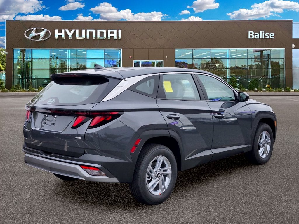 2026 Hyundai TUCSON SE