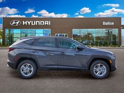 2026 Hyundai TUCSON SE