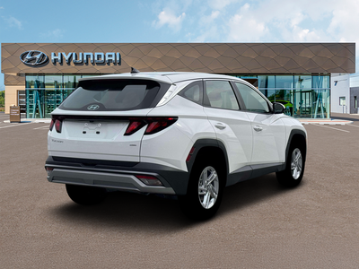 2026 Hyundai TUCSON SE