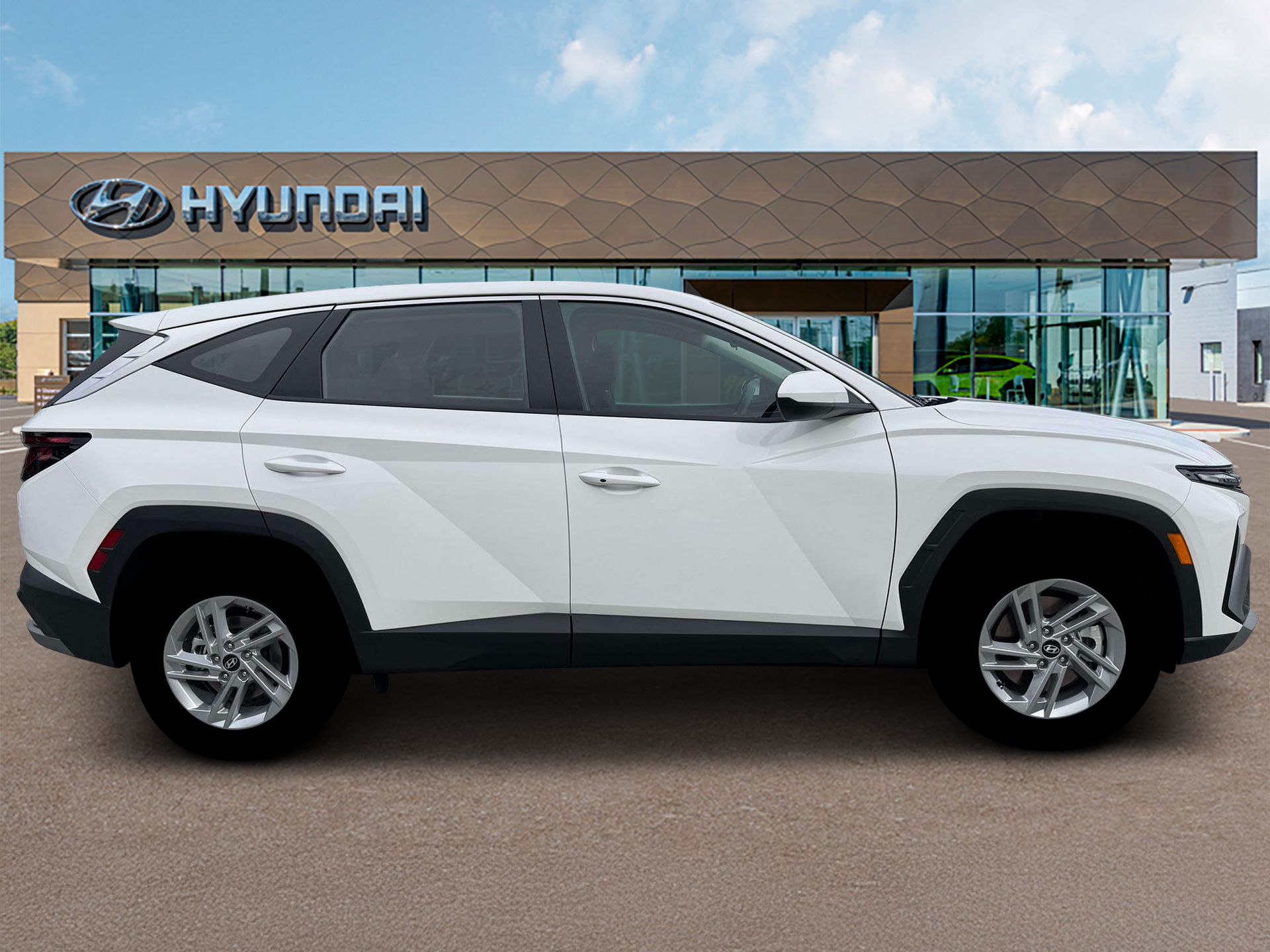 2026 Hyundai TUCSON SE