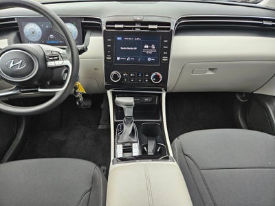 2024 Hyundai TUCSON SE