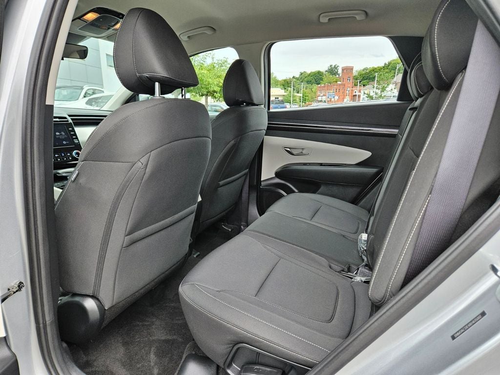2024 Hyundai TUCSON SE