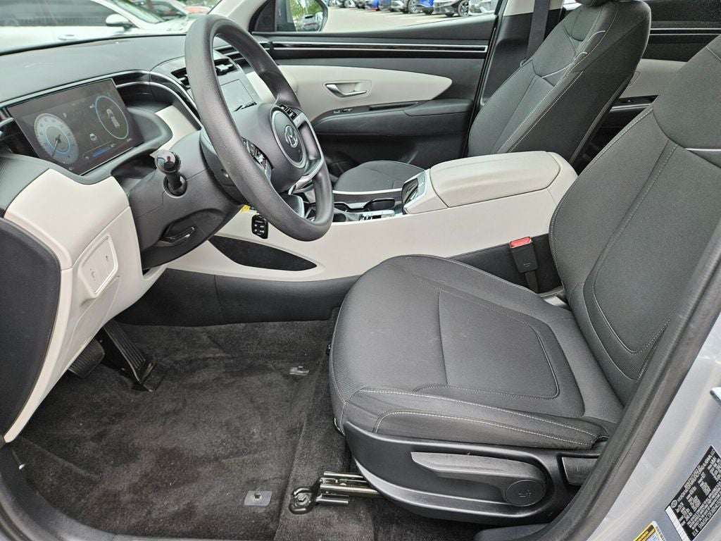 2024 Hyundai TUCSON SE