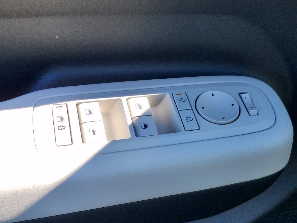2026 Hyundai Santa Fe SE - Photo 17