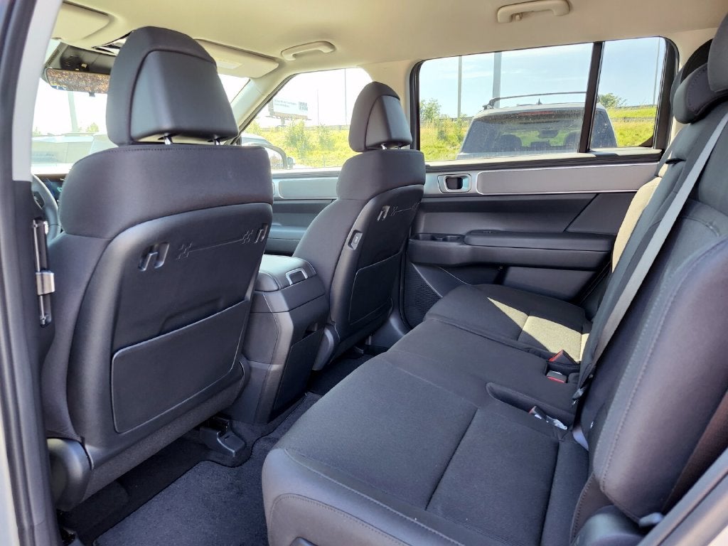 2027 Hyundai SANTA FE SE