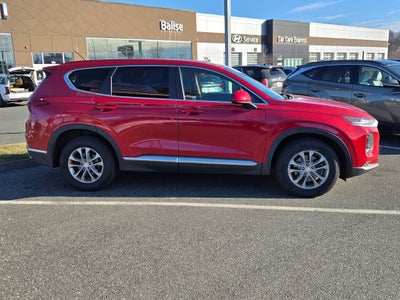 2019 Hyundai SANTA FE SE