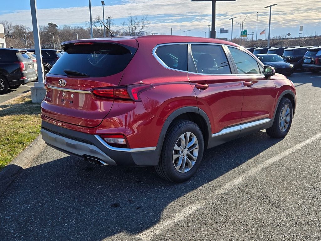 2019 Hyundai SANTA FE SE