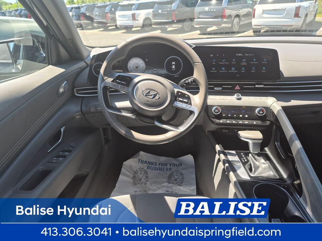 2023 Hyundai ELANTRA SEL