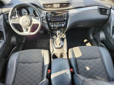 2020 Nissan Rogue Sport SV