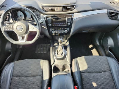 2020 Nissan Rogue Sport SV