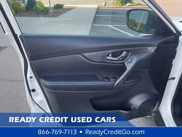 2017 Nissan Rogue S