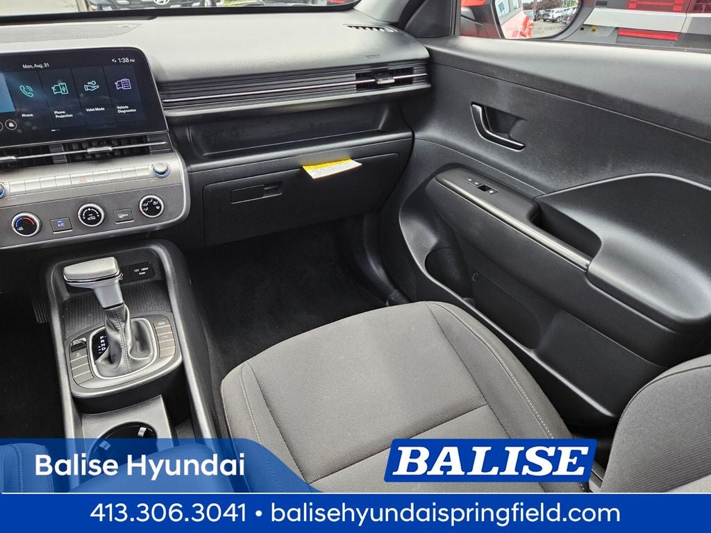 2024 Hyundai KONA SE