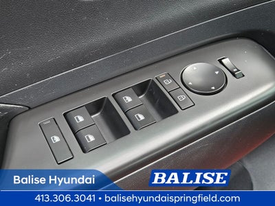 2024 Hyundai KONA SE