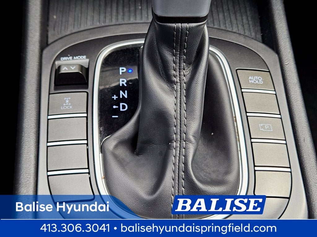 2024 Hyundai KONA SE