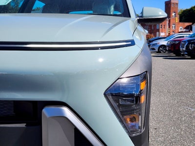 2027 Hyundai KONA SE