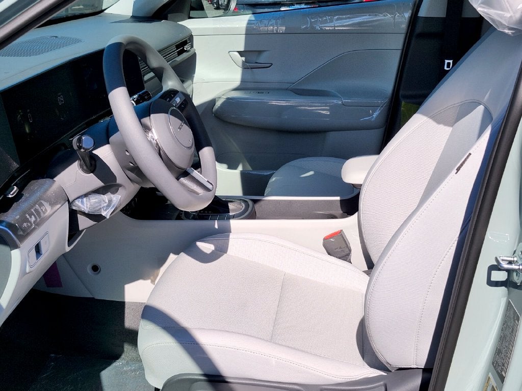 2027 Hyundai KONA SE