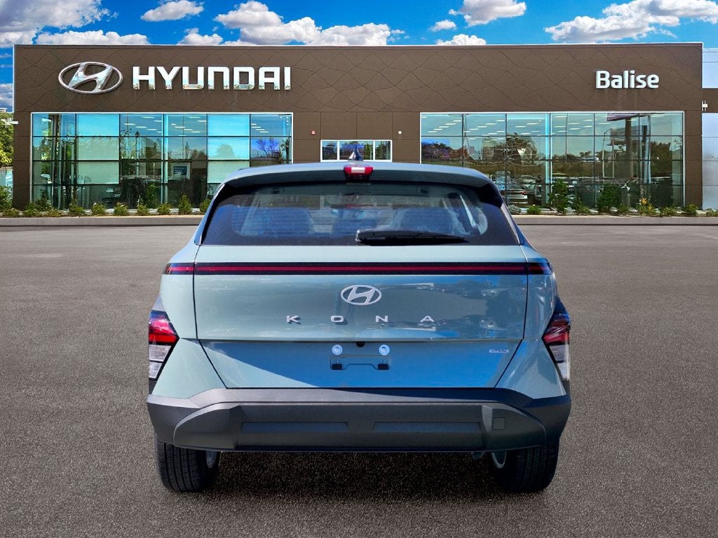 2027 Hyundai KONA SE