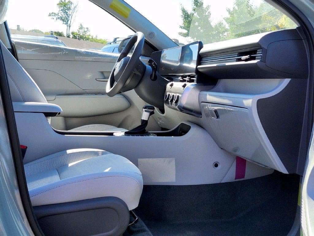 2027 Hyundai KONA SE