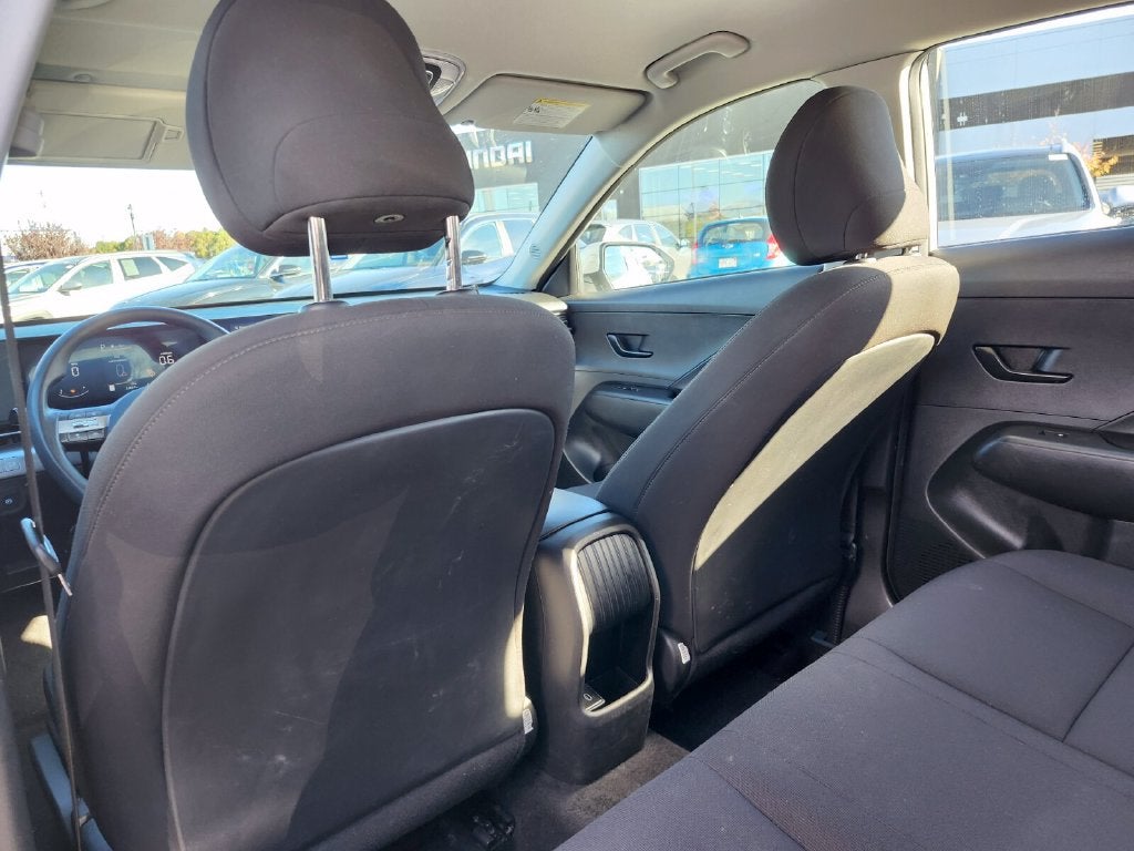 2026 Hyundai KONA SE