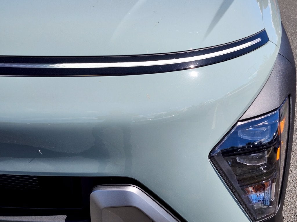 2027 Hyundai KONA SE