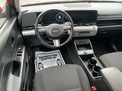 2024 Hyundai KONA SEL