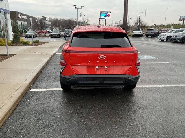 2024 Hyundai KONA SEL