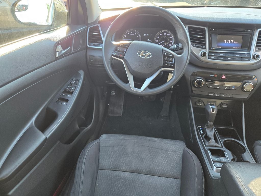 2016 Hyundai TUCSON SE