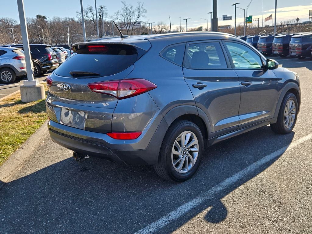 2016 Hyundai TUCSON SE