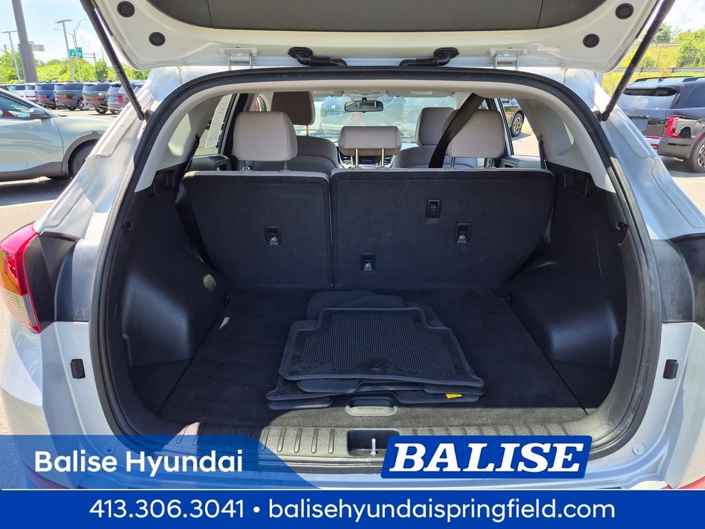 2016 Hyundai TUCSON SE