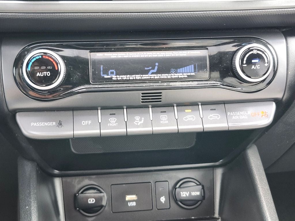 2023 Hyundai KONA SEL