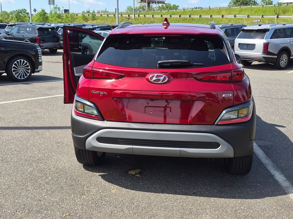 2023 Hyundai KONA SEL