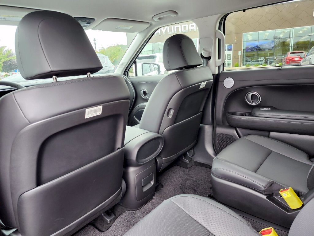2027 Hyundai PALISADE SEL 7 Passenger