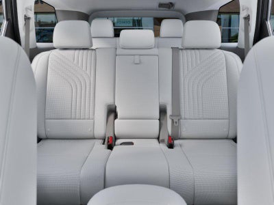 2027 Hyundai PALISADE SEL 8 Passenger